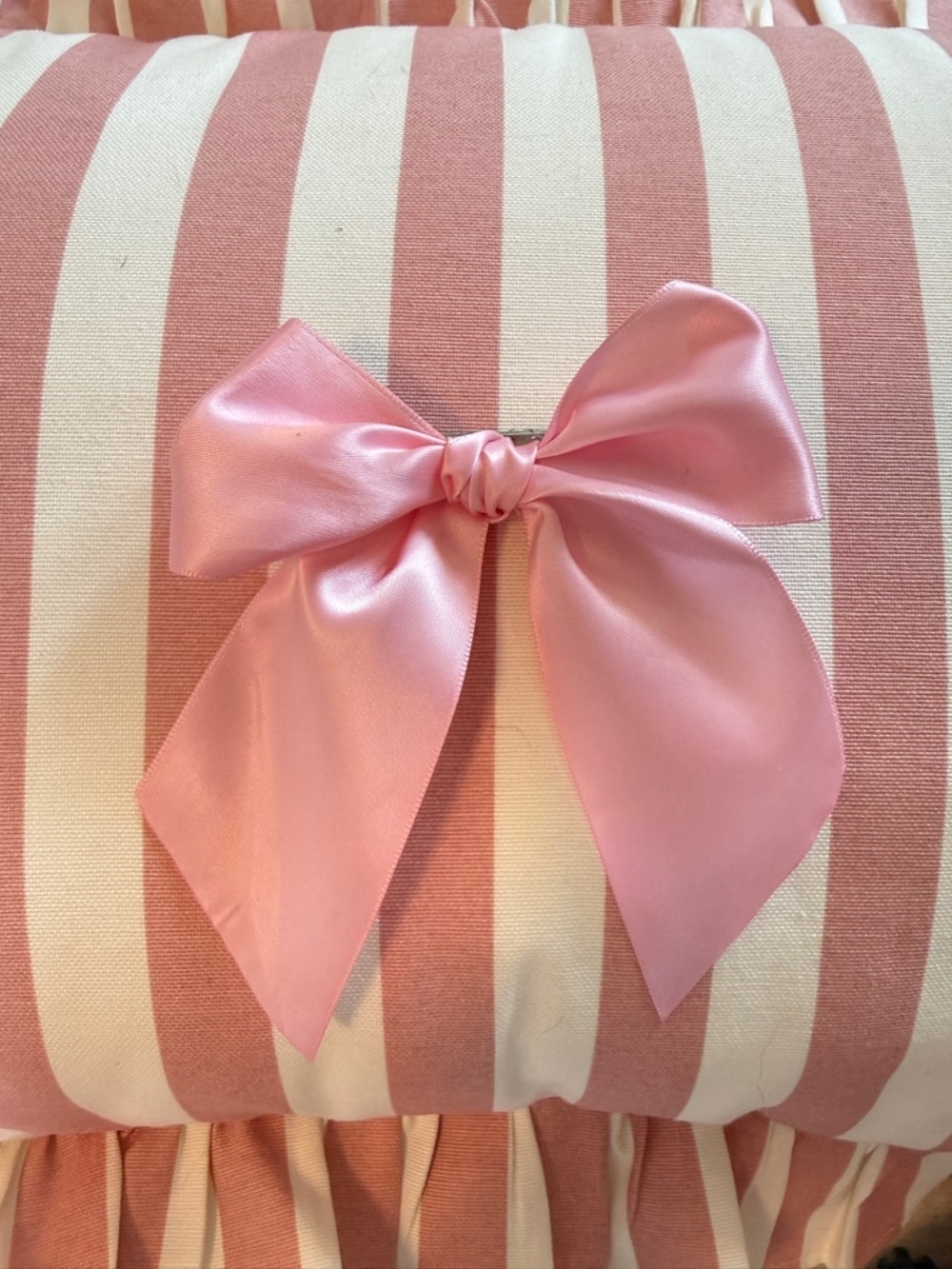 Pink Ribbon Hair Clip - Picture 2 of 3